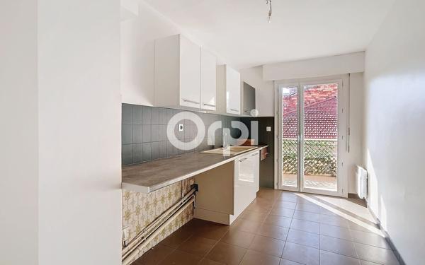 Appartement à vendre    3 pièces • 74,04 m2 Sanary-sur-Mer