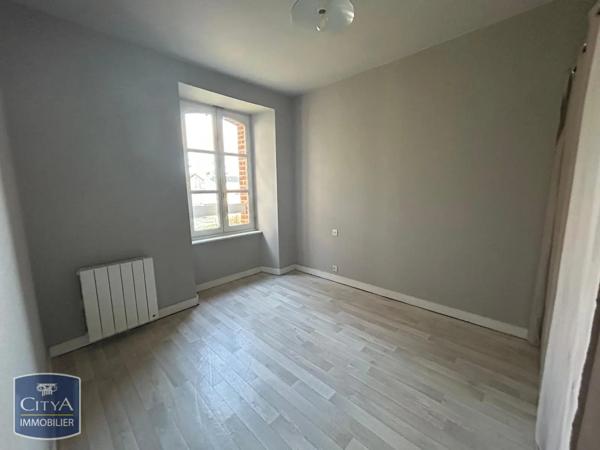 Appartement à louer 2 pièces 38.04m² Laval (53000)