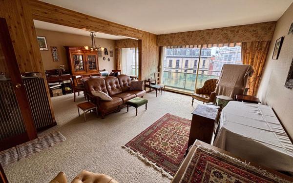 Appartement à vendre    4 pièces • 90 m2 Pau