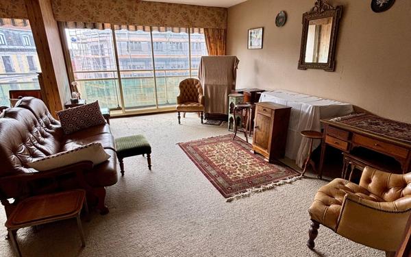 Appartement à vendre    4 pièces • 90 m2 Pau