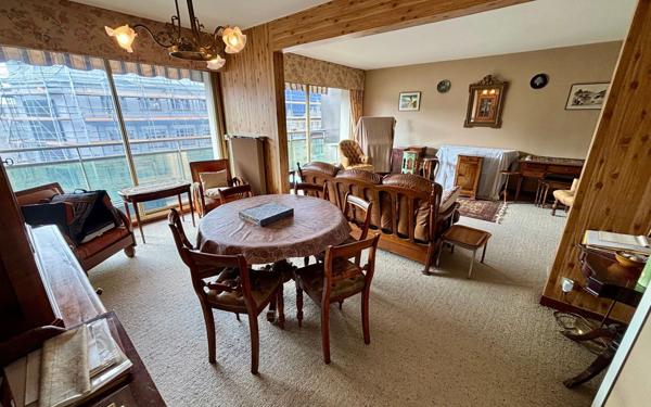 Appartement à vendre    4 pièces • 90 m2 Pau