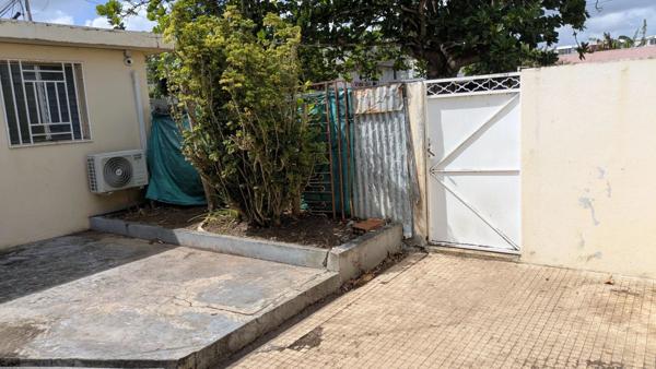 Vente Local commercial 4 pièces 84 m2 à Fort-de-France