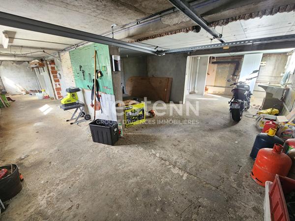 CASTANET TOLOSAN Maison familiale à vendre - magnifique vue - terrasse- havre de paix - à rafraîchir