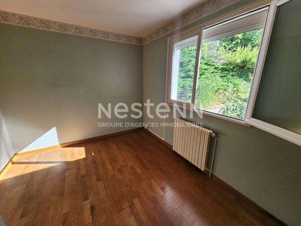 CASTANET TOLOSAN Maison familiale à vendre - magnifique vue - terrasse- havre de paix - à rafraîchir