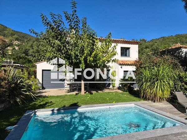 À vendre Maison 5 pièces 117 m² - Cavalaire-sur-mer 83240