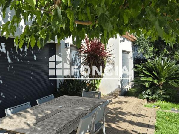 À vendre Maison 5 pièces 117 m² - Cavalaire-sur-mer 83240