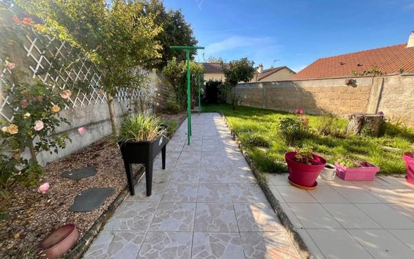 Maison à vendre    4 pièces •  Châtellerault