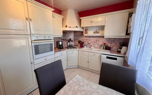 Maison à vendre    4 pièces •  Châtellerault