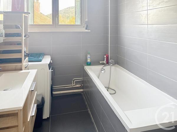 Appartement à vendre  4 pièces - 74,52 m2 REMIREMONT - 88