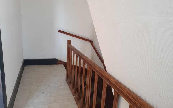 Immeuble à vendre    7 pièces •  Bruyères