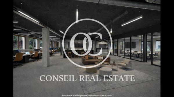 Bureau 12 pièces - 2654 m²