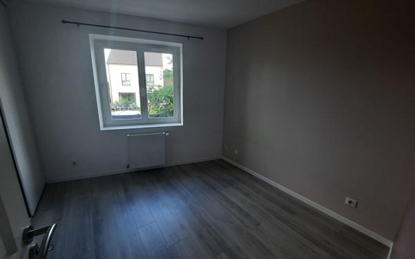Appartement à louer    3 pièces •  Flins-sur-Seine