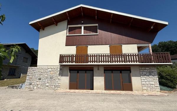 Appartement à vendre    4 pièces • 100,40 m2 Saint-Sylvestre