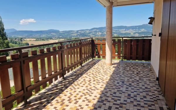 Appartement à vendre    4 pièces • 100,40 m2 Saint-Sylvestre