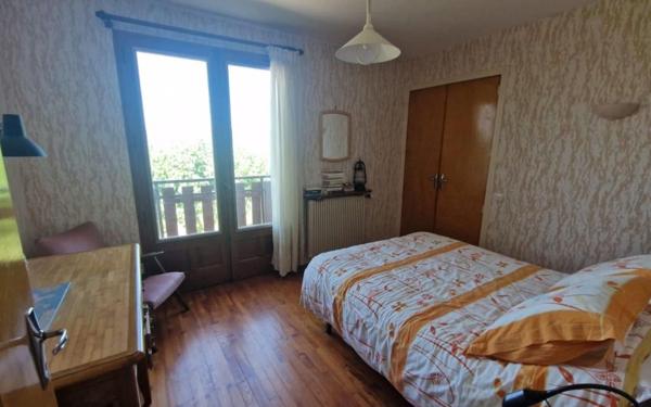 Appartement à vendre    4 pièces • 100,40 m2 Saint-Sylvestre