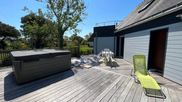 Maison  5 pièce(s) 166 m2