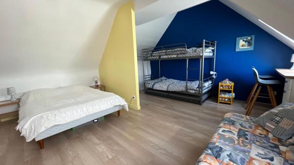 Maison  5 pièce(s) 166 m2