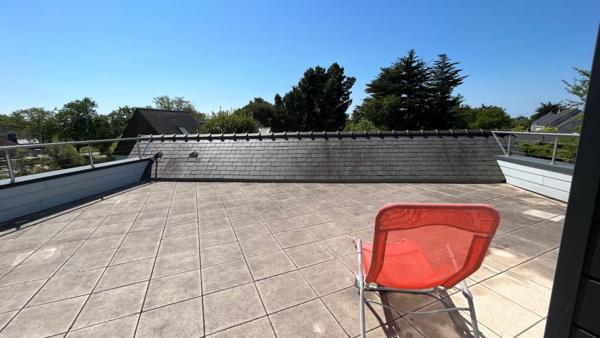 Maison  5 pièce(s) 166 m2