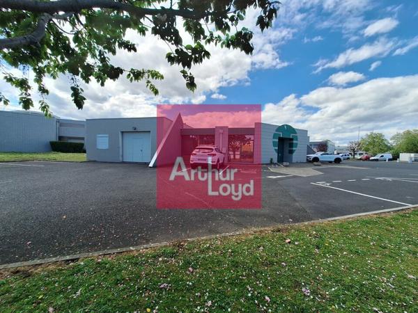 CLERMONT-FERRAND - LA PARDIEU - Bâtiment Indépendant BUREAUX A LOUER 448m²