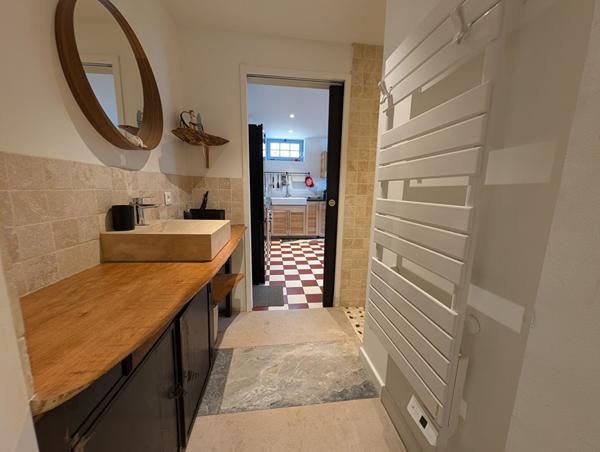 CAPBRETON CENTRE, T2 rénové, calme, tout à pieds