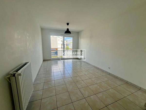 Appartement 2 pièces – 44 m² environ à Cesson-Sévigné (ref : 12371)