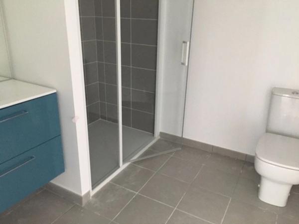 Dpt Loire Atlantique (44), à louer SAINT NAZAIRE appartement T2, balcon, place de stationnement