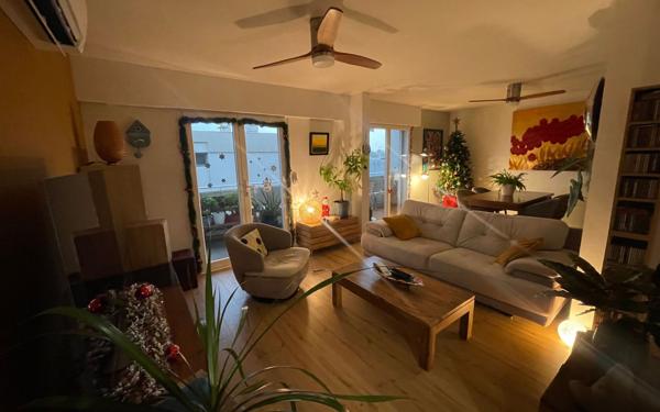 Appartement à vendre    4 pièces • 77 m2 La Seyne-sur-Mer