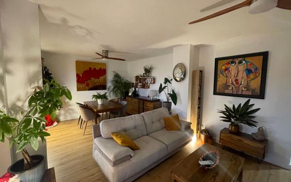 Appartement à vendre    4 pièces • 77 m2 La Seyne-sur-Mer