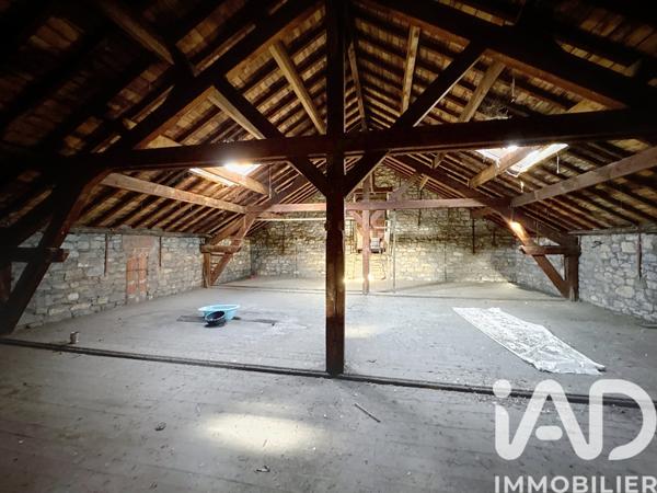 Immeuble à vendre 2 600 m² Millau