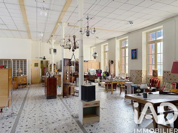 Immeuble à vendre 2 600 m² Millau