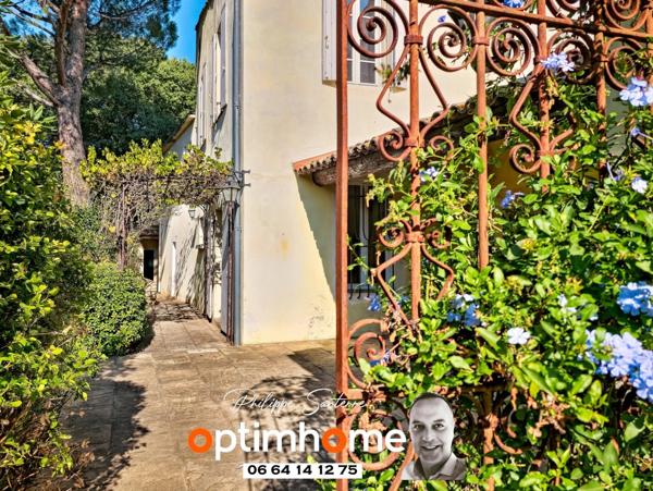 Maison Bourgeoise avec grand Jardin et Piscine - Nîmes Saint Césaire