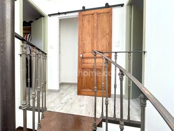 MAISON INTRA-MUROS AVEC PATIO PISCINE ET GARAGE