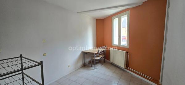 Immeuble à vendre TARBES (65)Immeuble de Rapport Libre – 6 Appartements + Combles Aménageables – Tarbes Centre Rare sur le secteur !