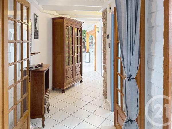 Appartement F4 à vendre  5 pièces - 106,40 m2 REMIREMONT - 88