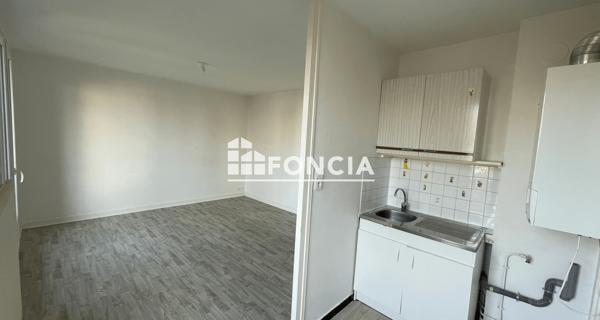 Location Studio 25.96 m² - Clermont-ferrand 63000