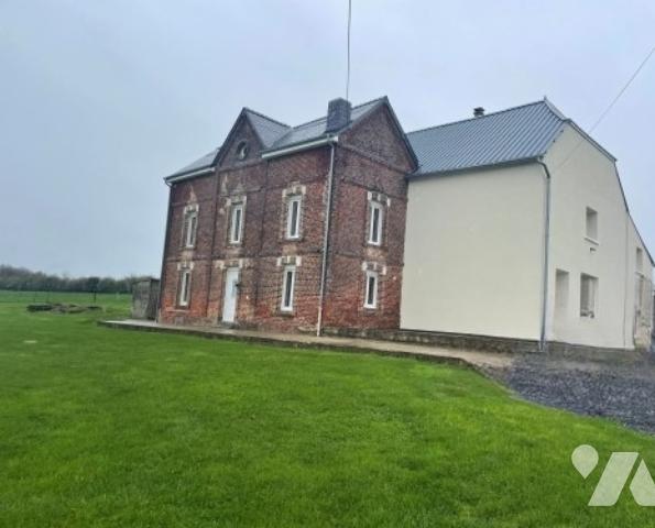 Une maison à usage d’habitation.