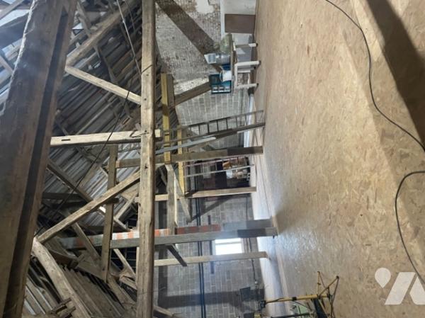 Une maison à usage d’habitation.