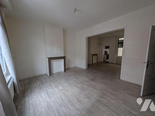 MAISON A VENDRE SAINT POL SUR MER 59 ! En exclusivité chez votre Notaire ! 

Laissez-vous séd...