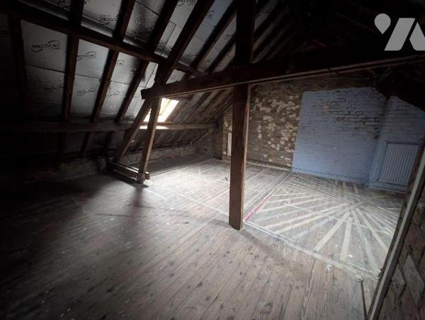 MAISON A VENDRE SAINT POL SUR MER 59 ! En exclusivité chez votre Notaire ! 

Laissez-vous séd...