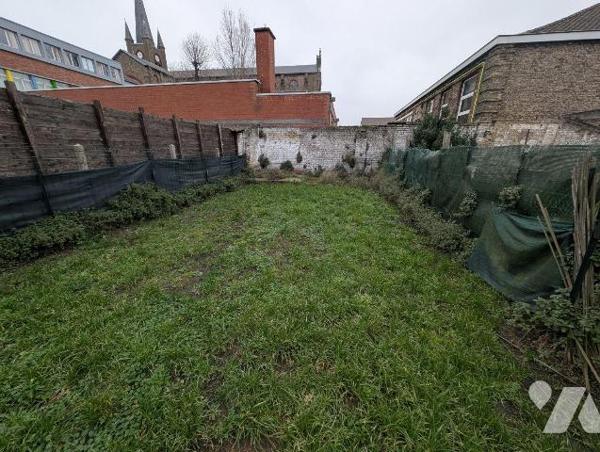 MAISON A VENDRE SAINT POL SUR MER 59 ! En exclusivité chez votre Notaire ! 

Laissez-vous séd...