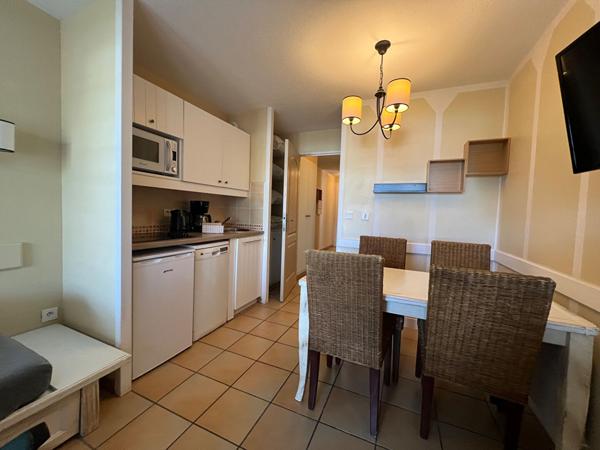 Appartement avec balcon et parking. Opportunité rare d'investissement