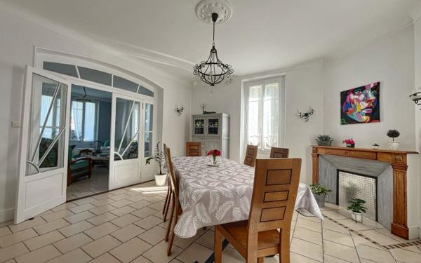 Maison à vendre    7 pièces •  Cazères