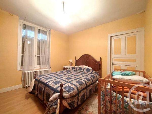 Maison à vendre  6 pièces - 122 m2 LE CREUSOT - 71