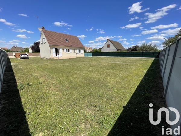 Maison traditionnelle 7 pièces de 120 m² à Remy (60190)