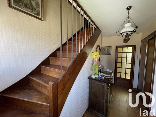 Maison traditionnelle 7 pièces de 120 m² à Remy (60190)