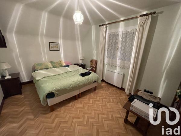 Maison traditionnelle 7 pièces de 120 m² à Remy (60190)