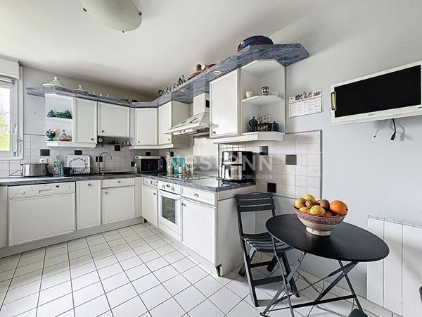 Appartement Lamorlaye 5 pièce(s) 100 m2, balcon plein sud