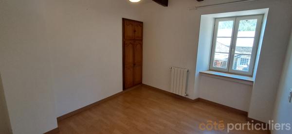 Location
                Maison99,46 m² - 4 Pièces -
                    AURIAC LAGAST (12120)