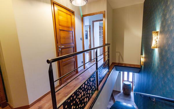 Maison à louer    4 pièces • 160 m2 Castelginest