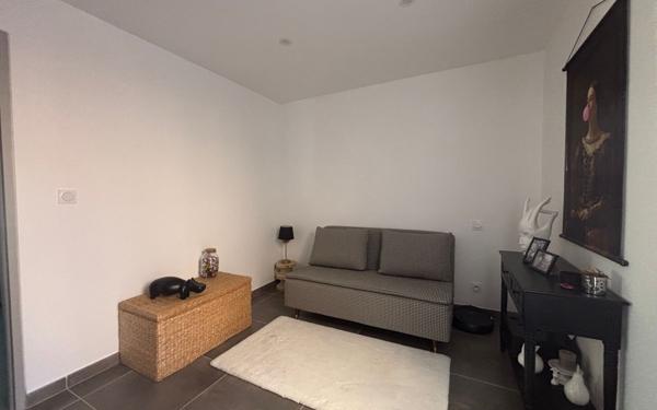 Appartement à vendre    3 pièces • 72,74 m2 Narbonne